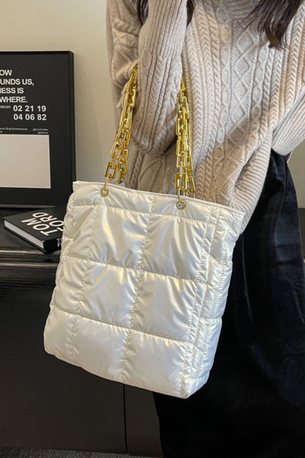 Bubble Texture Chain Handbag